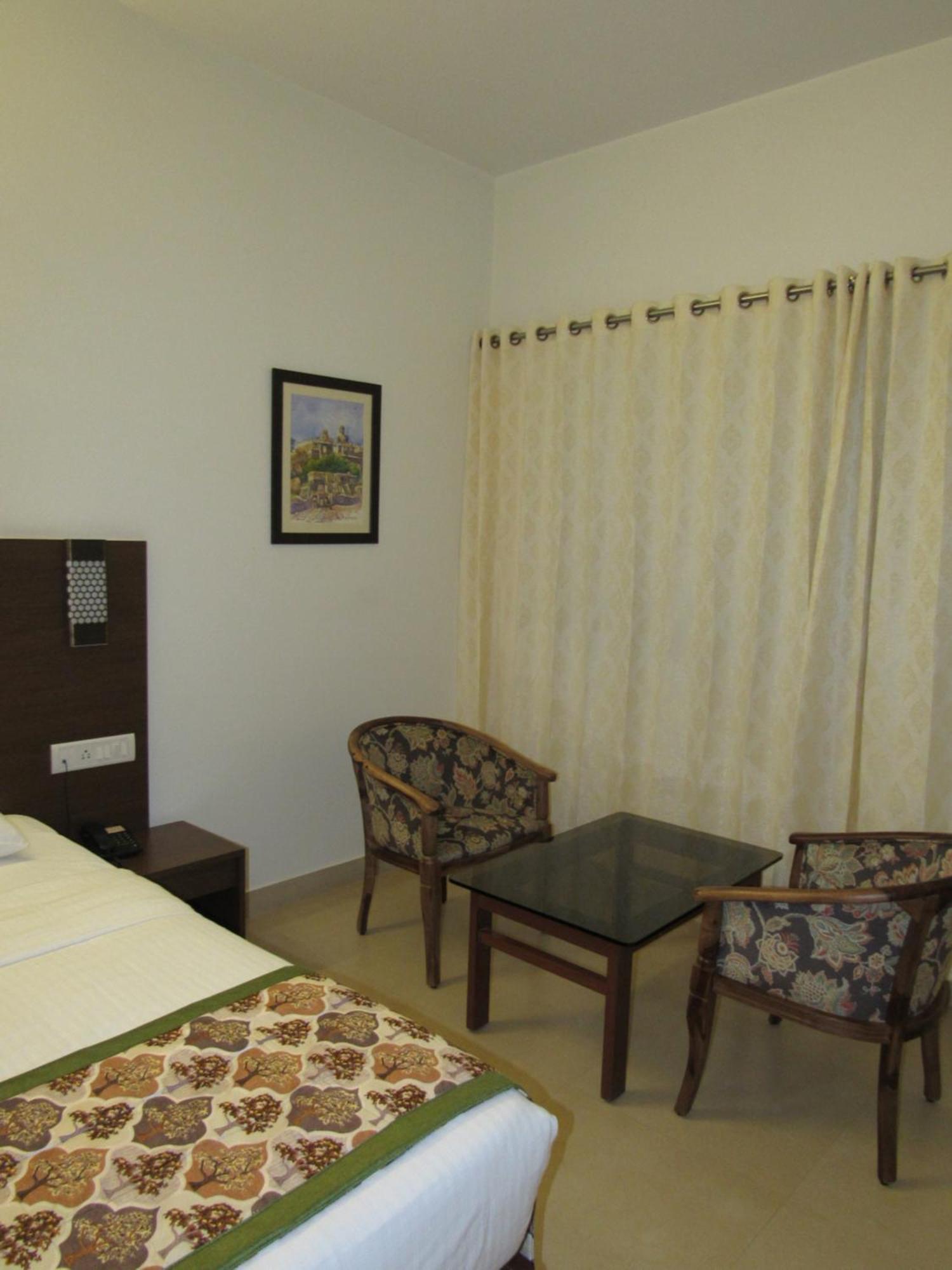 Palguni Residency 호텔 하산 외부 사진